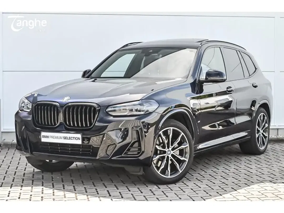BMW X3 - Thumbnail 1