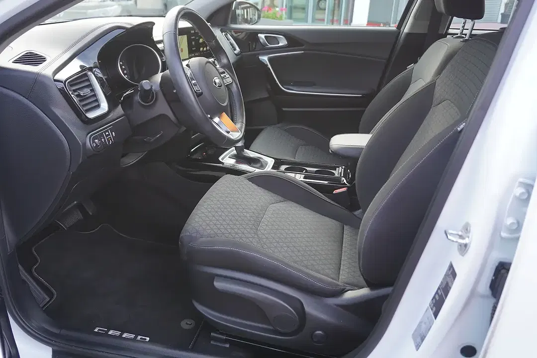 Kia Ceed / cee'd - Thumbnail 9