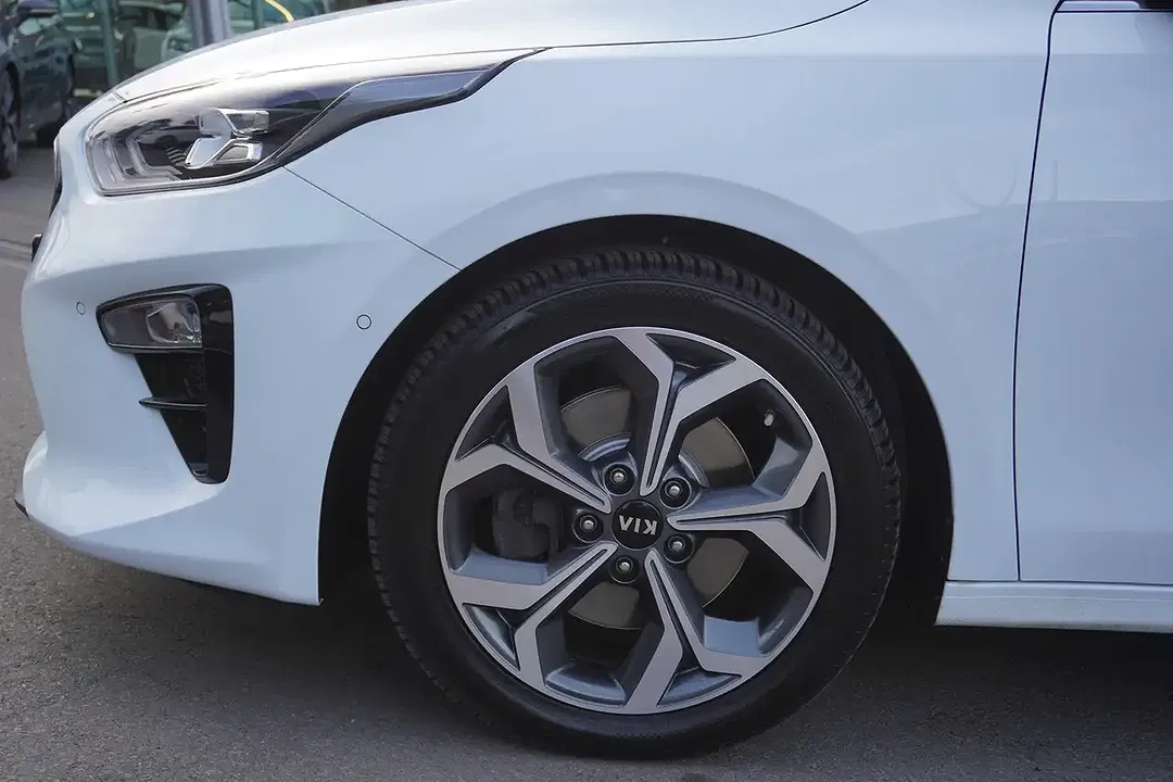 Kia Ceed / cee'd - Thumbnail 7