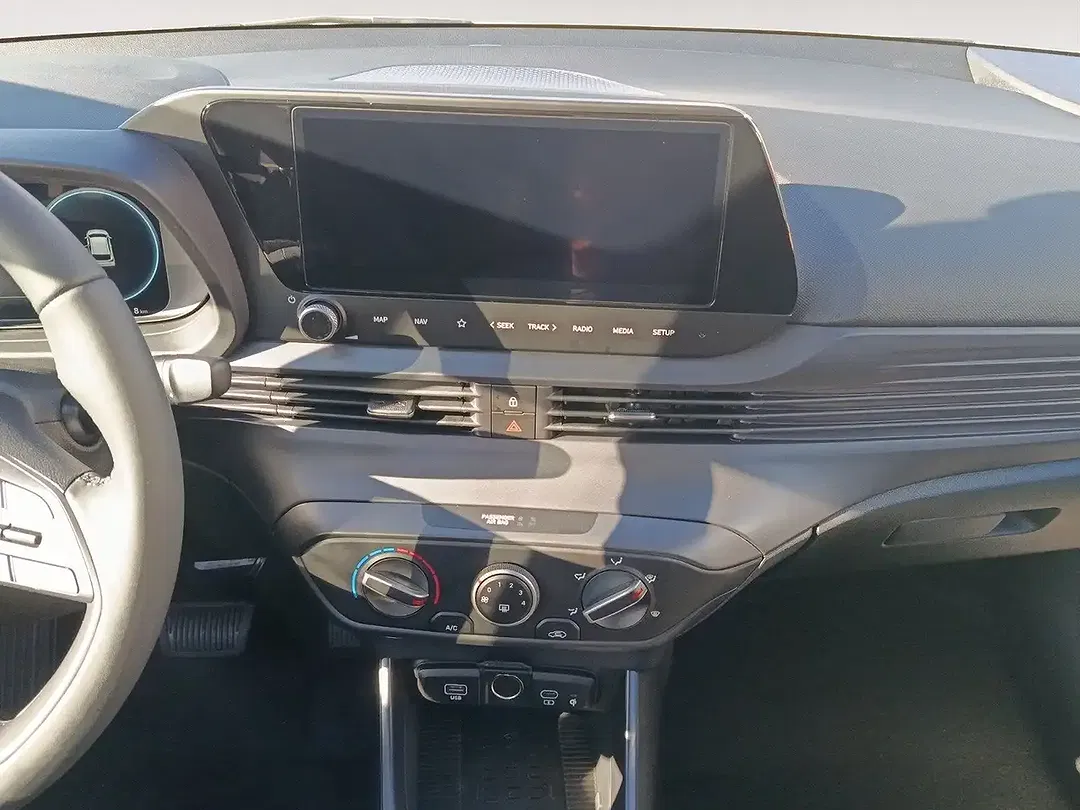 Hyundai i20 - Thumbnail 13