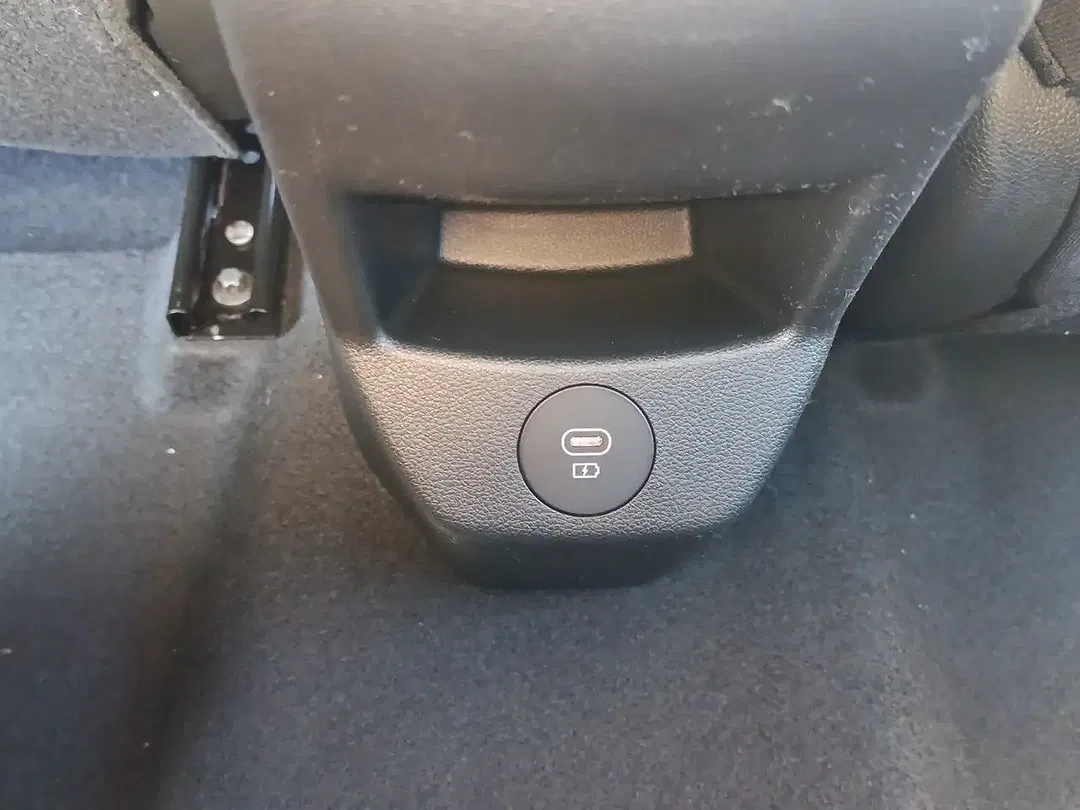 Hyundai i20 - Thumbnail 15