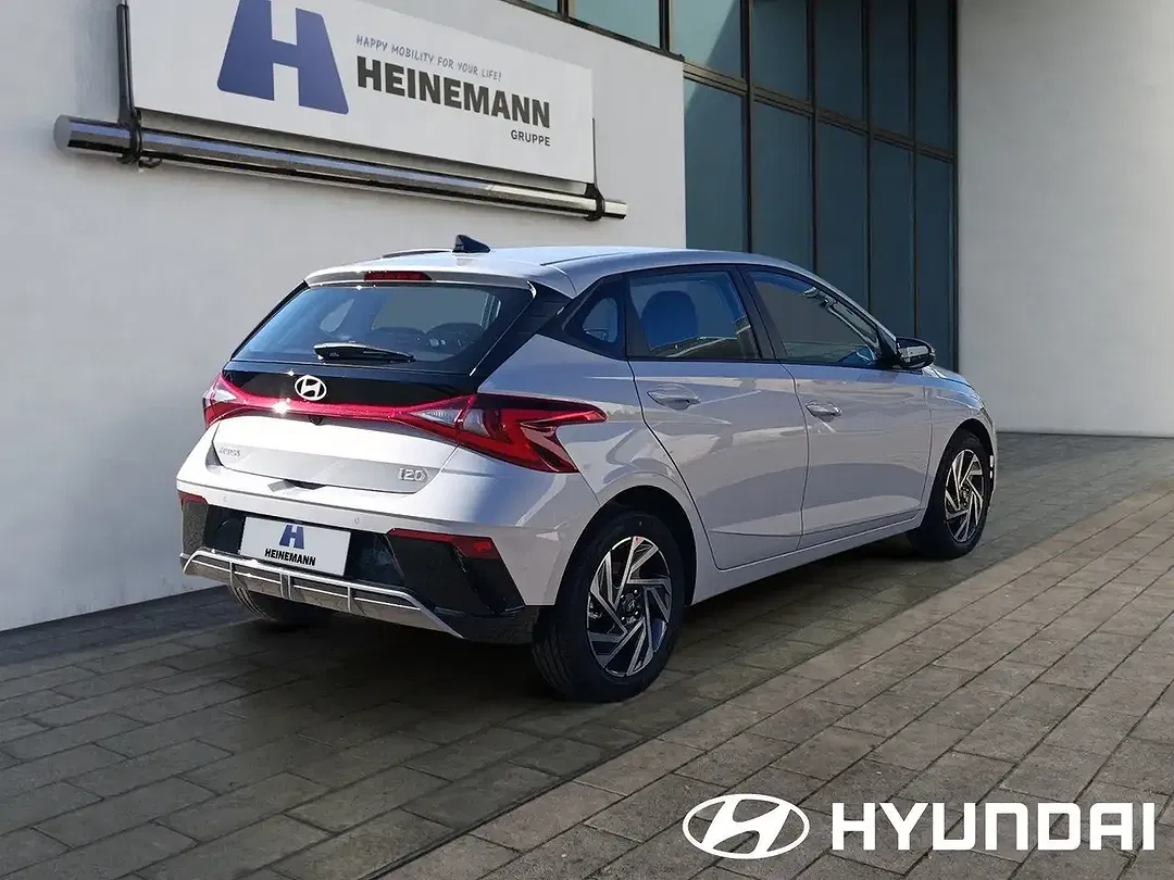 Hyundai i20 - Thumbnail 6