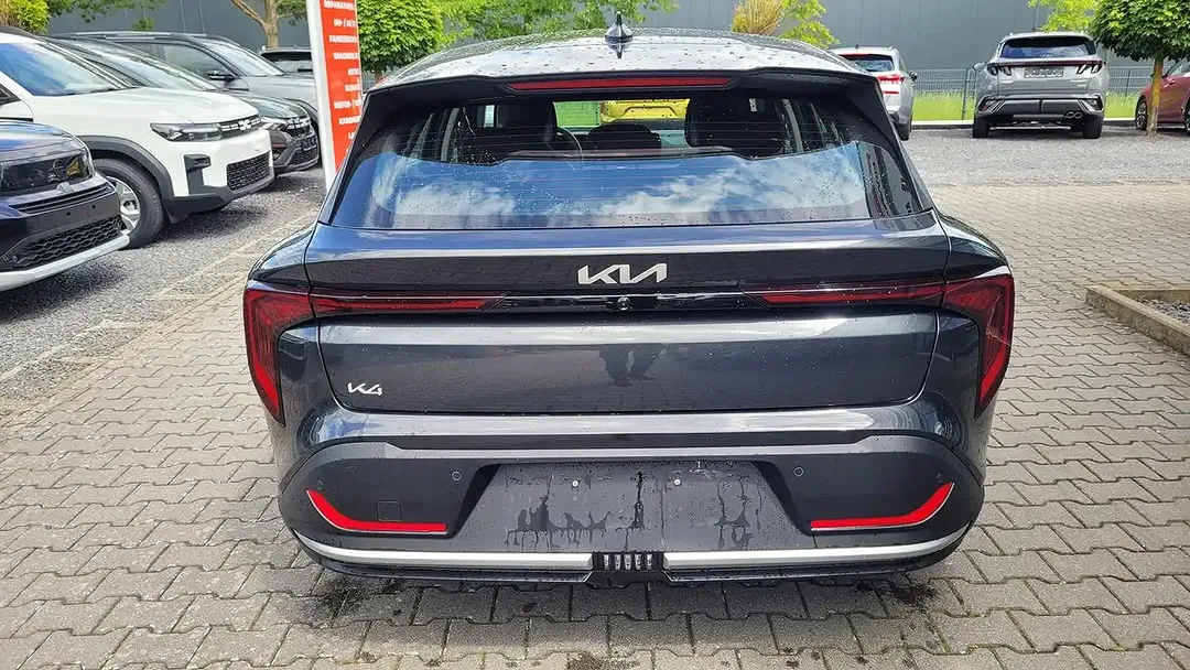 Kia K4 - Thumbnail 5