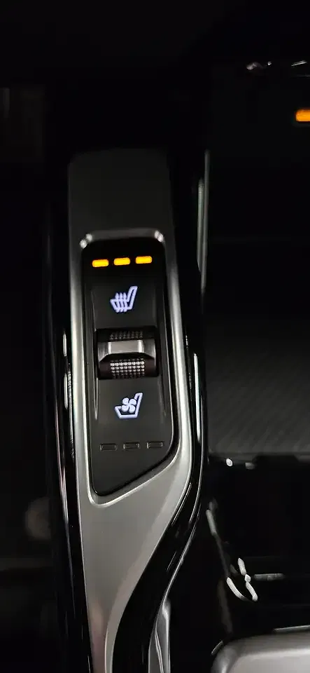 Kia Sorento - Thumbnail 12