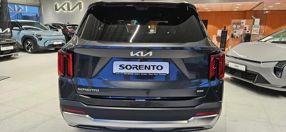 Kia Sorento - Thumbnail 5
