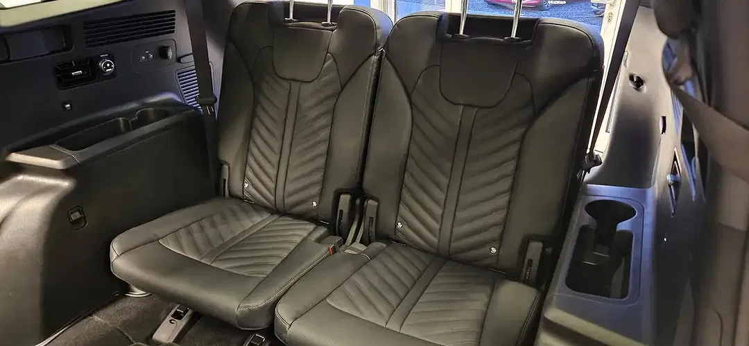 Kia Sorento - Thumbnail 9