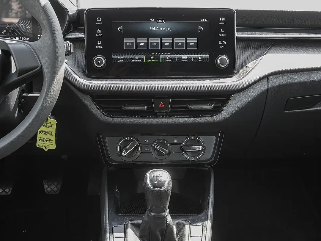 Skoda Fabia - Thumbnail 11
