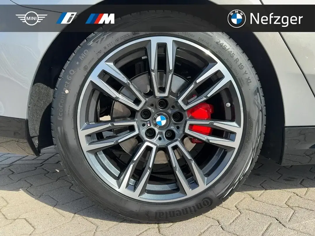 BMW 520 - Thumbnail 12