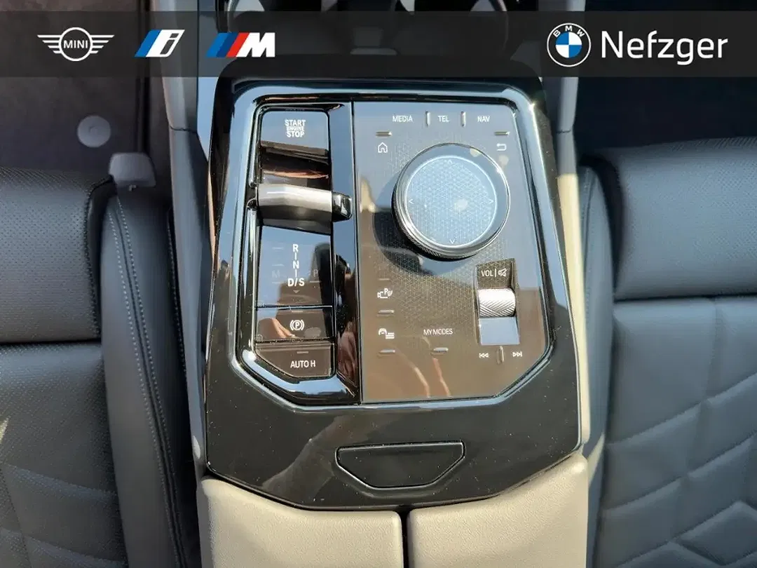 BMW 520 - Thumbnail 15