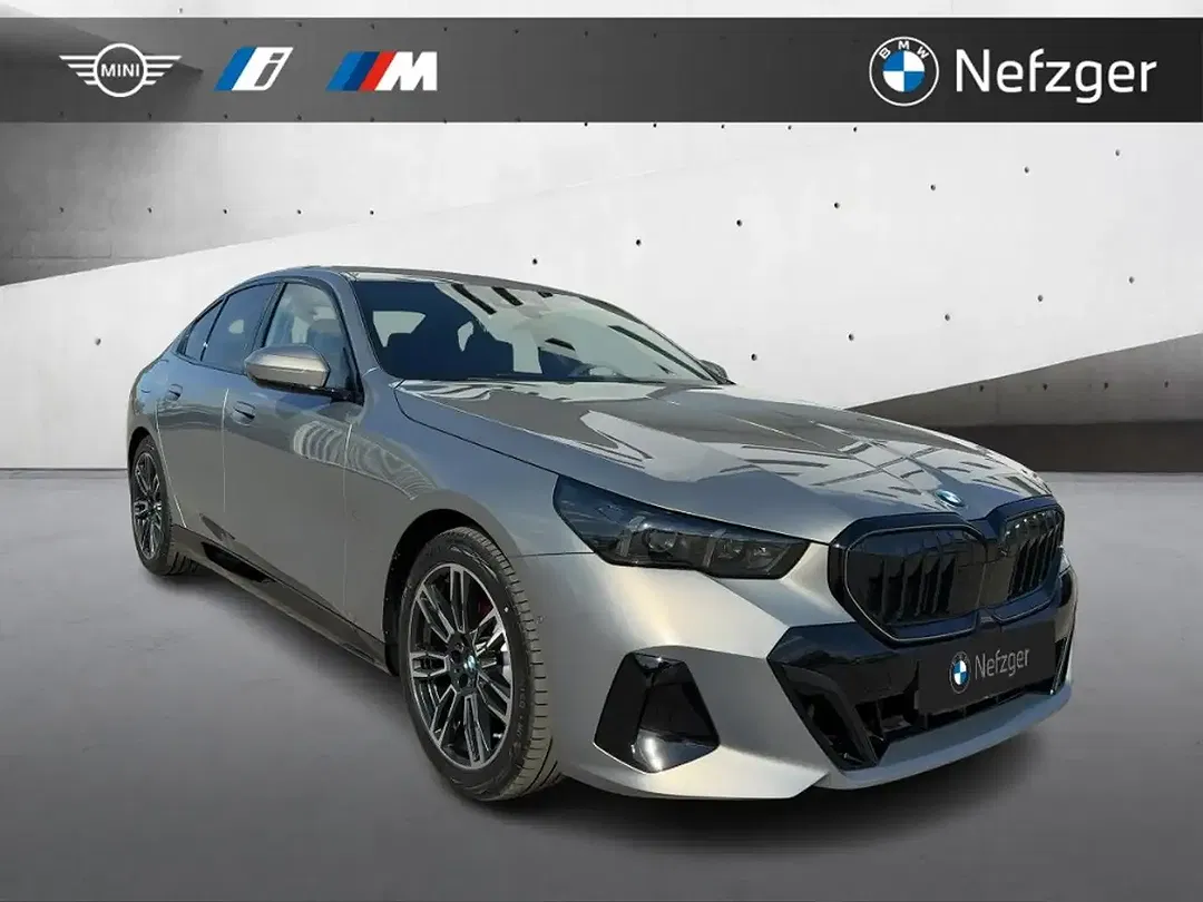 BMW 520 - Thumbnail 5