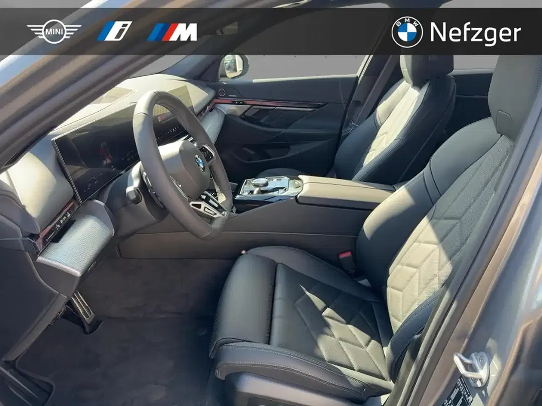 BMW 520 - Thumbnail 7
