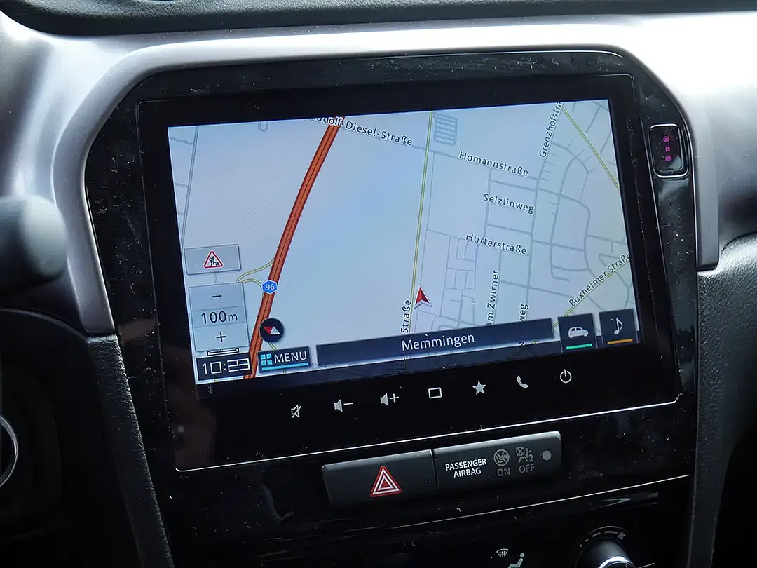 Suzuki Vitara - Thumbnail 12