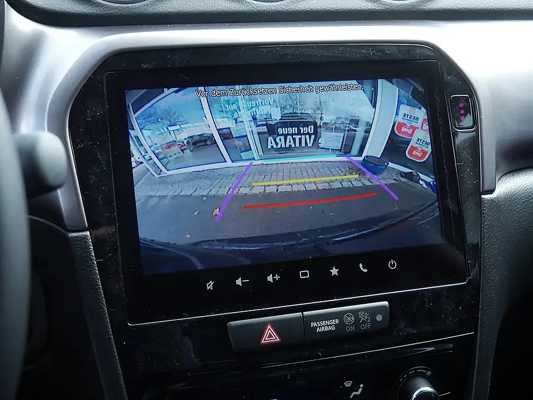Suzuki Vitara - Thumbnail 14