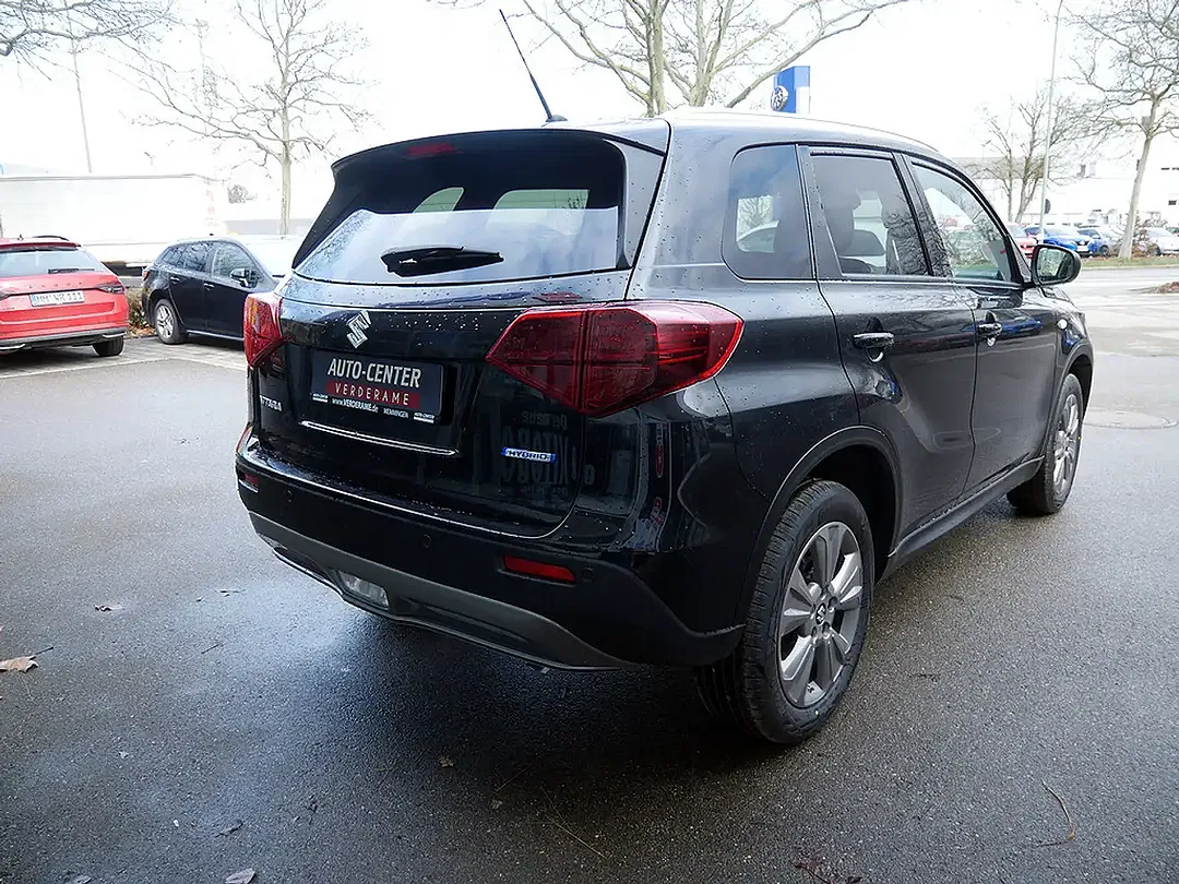 Suzuki Vitara - Thumbnail 5