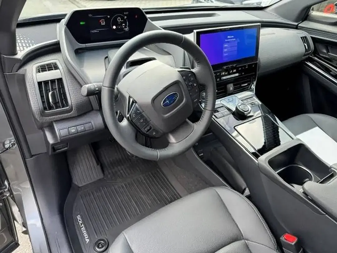 Subaru Solterra - Thumbnail 9