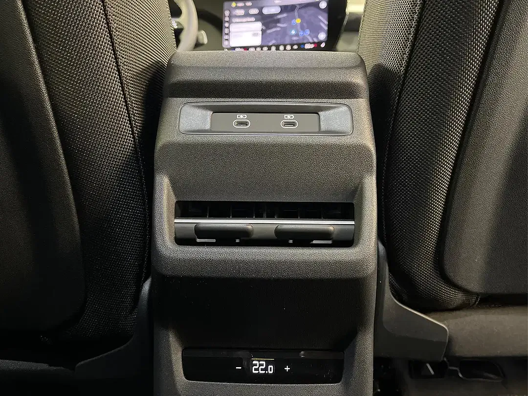 Audi Q3 - Thumbnail 15