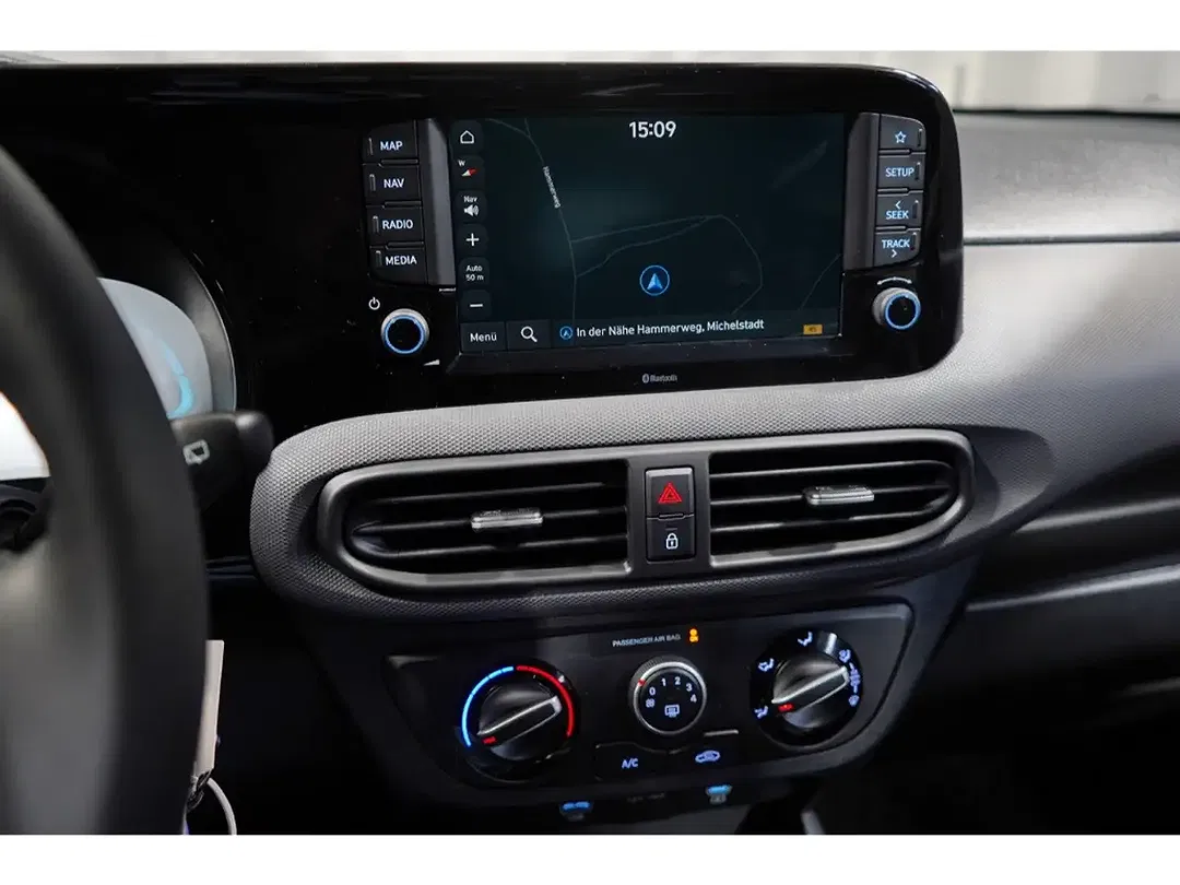 Hyundai i10 - Thumbnail 9