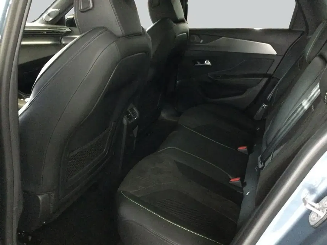 Peugeot 308 - Thumbnail 9