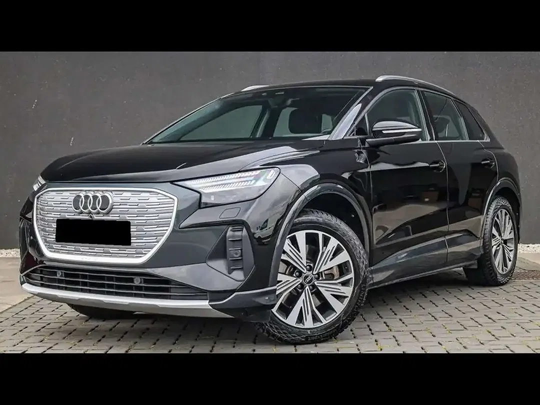 Audi Q4 e-tron - Thumbnail 1