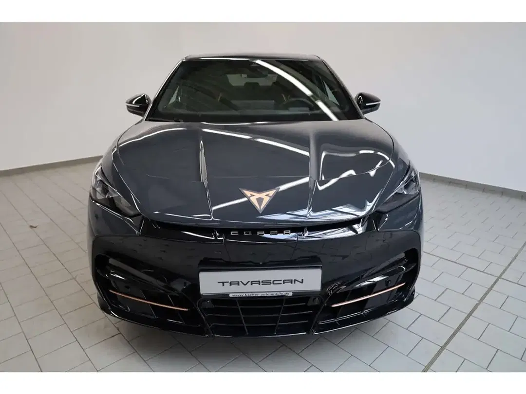 CUPRA Tavascan - Thumbnail 2