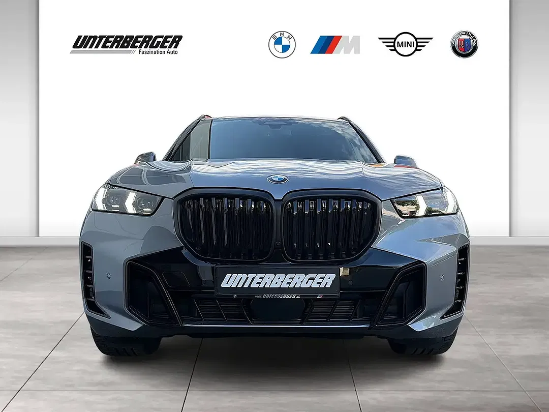 BMW X5 - Thumbnail 2