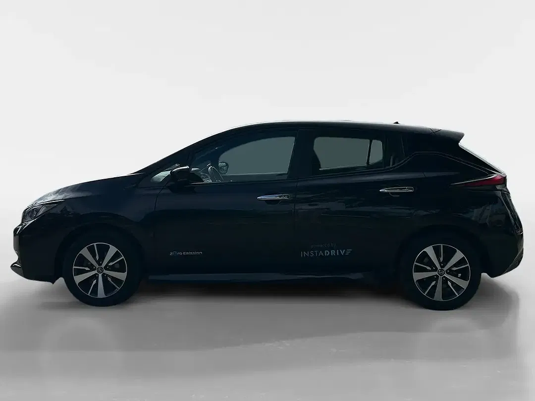 Nissan Leaf - Thumbnail 2
