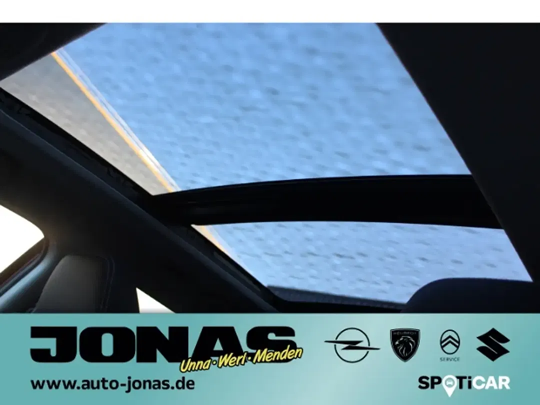 Suzuki Vitara - Thumbnail 12