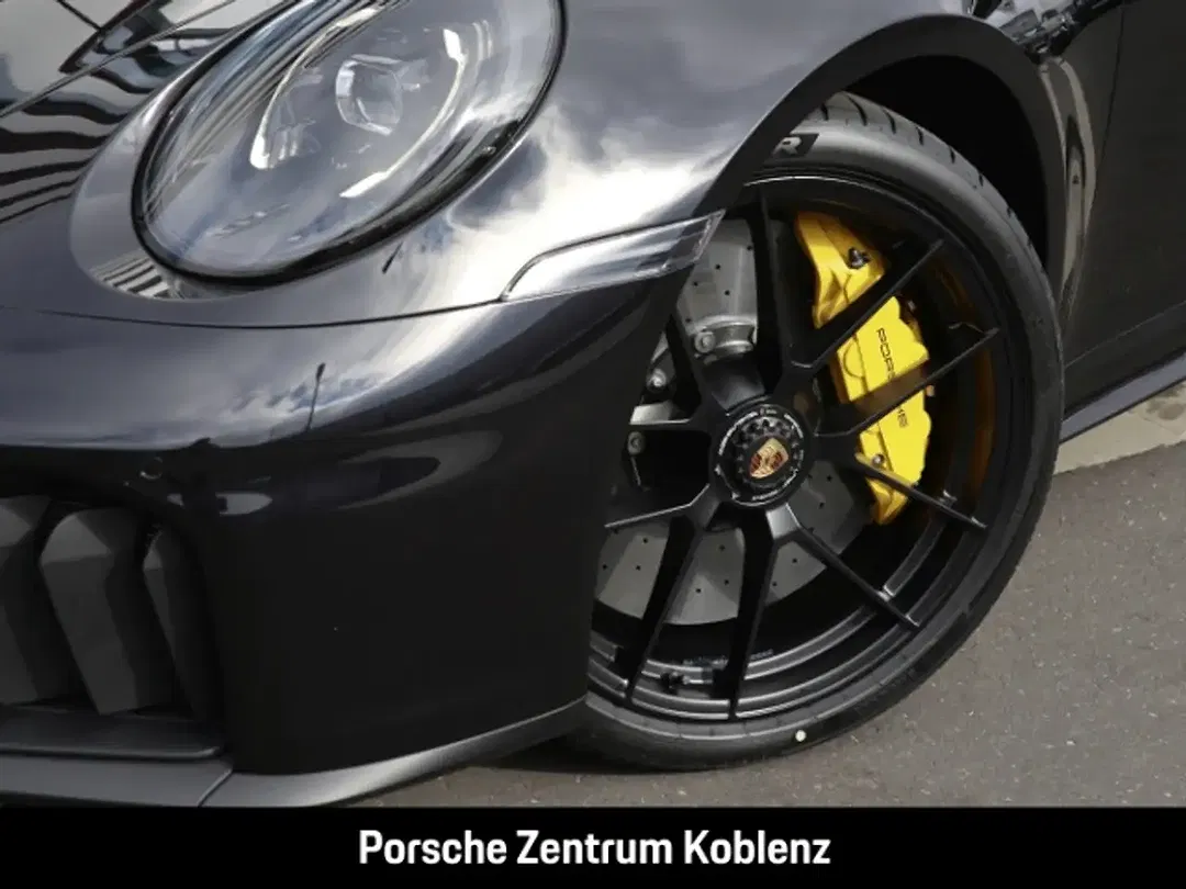 Porsche 992 - Thumbnail 10
