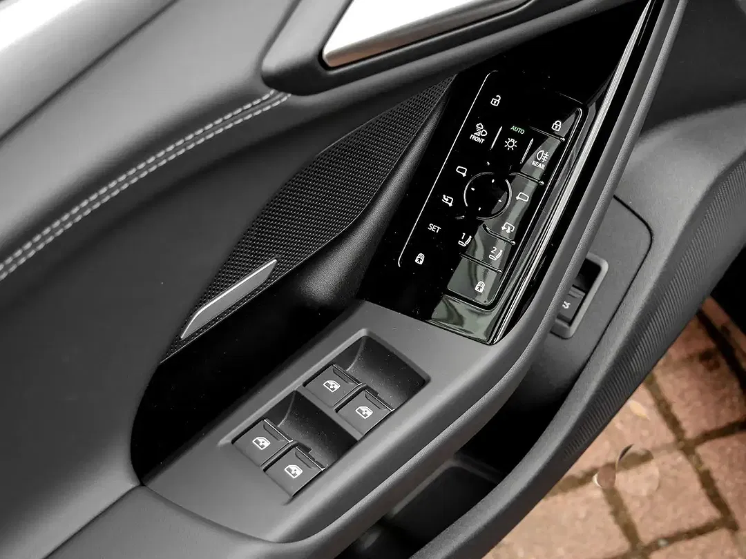Audi A6 - Thumbnail 14