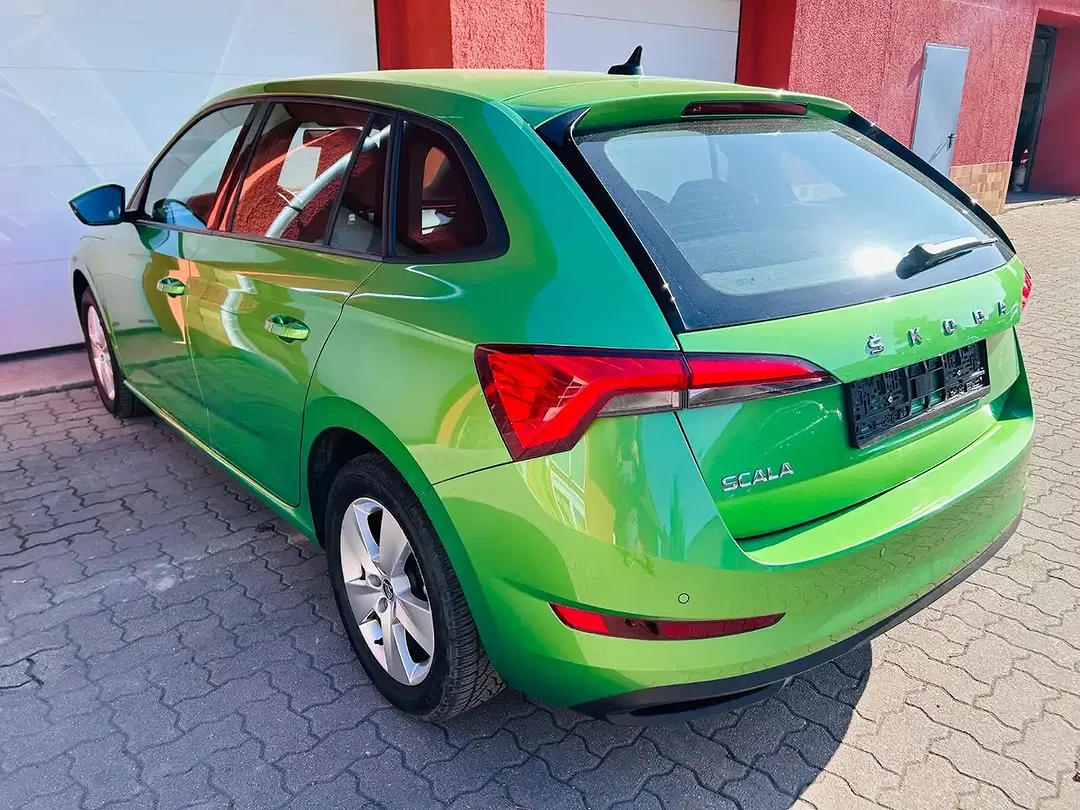 Skoda Scala - Thumbnail 6