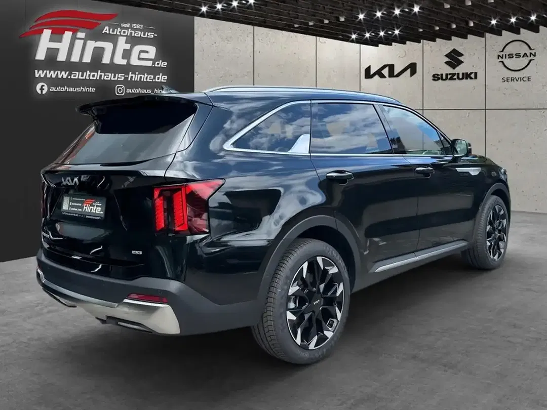 Kia Sorento - Thumbnail 6