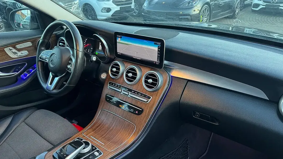 Mercedes-Benz C 200 - Thumbnail 8
