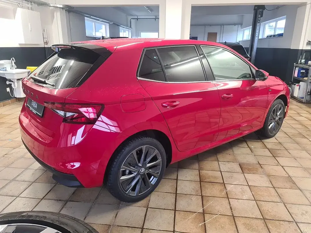 Skoda Fabia - Thumbnail 4