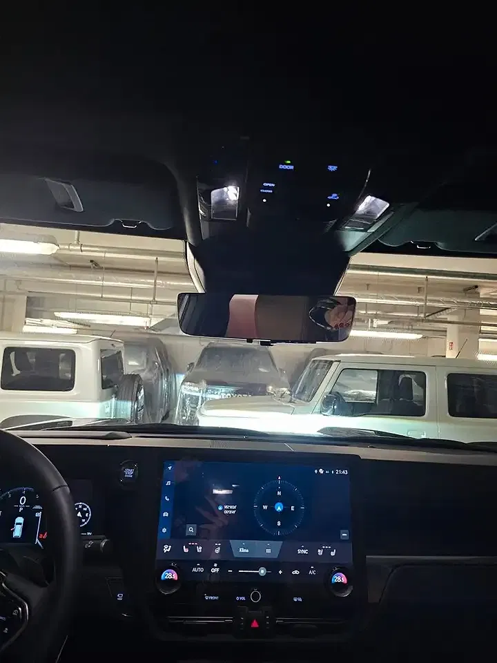 Lexus GX 550 - Thumbnail 13