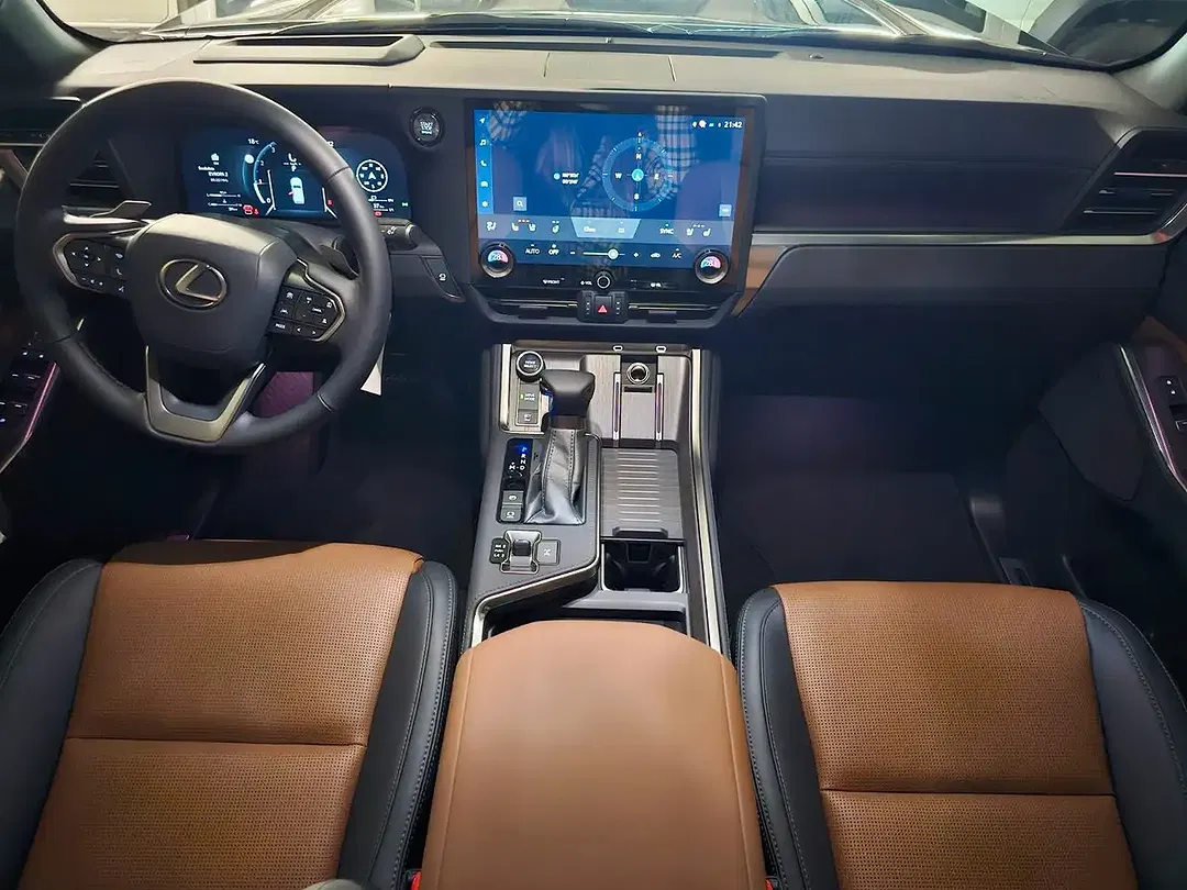 Lexus GX 550 - Thumbnail 14