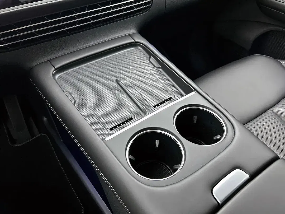 Xpeng G6 - Thumbnail 10