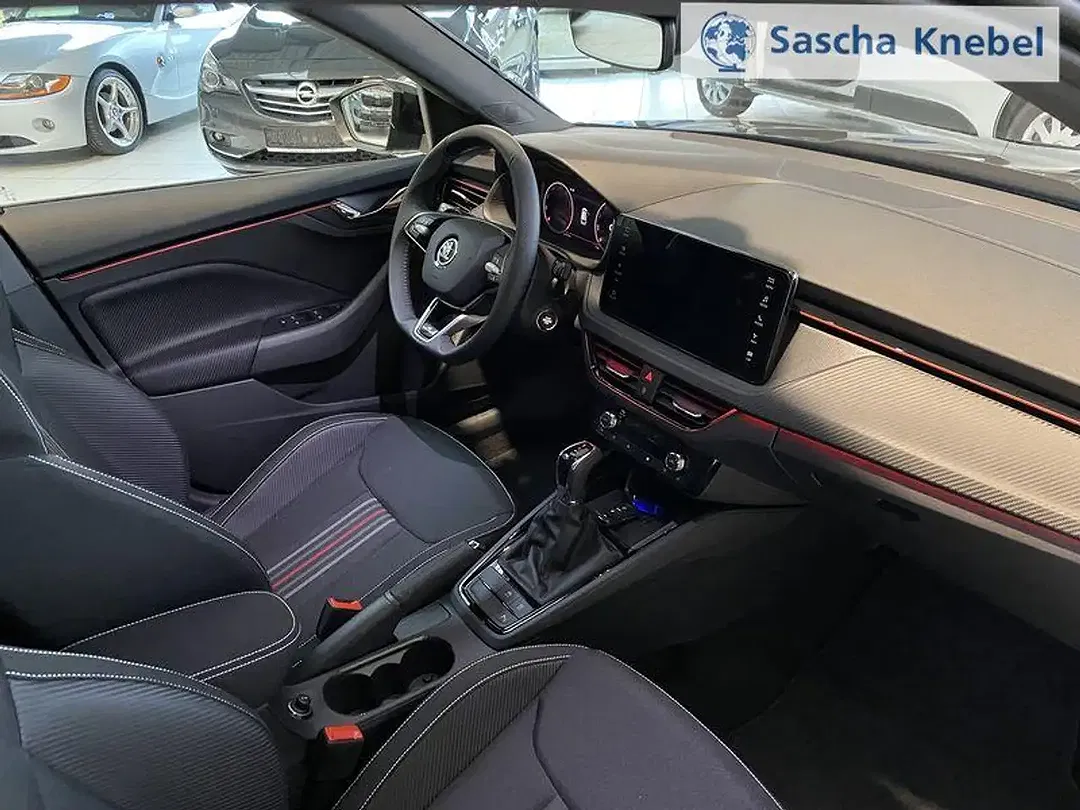 Skoda Kamiq - Thumbnail 12