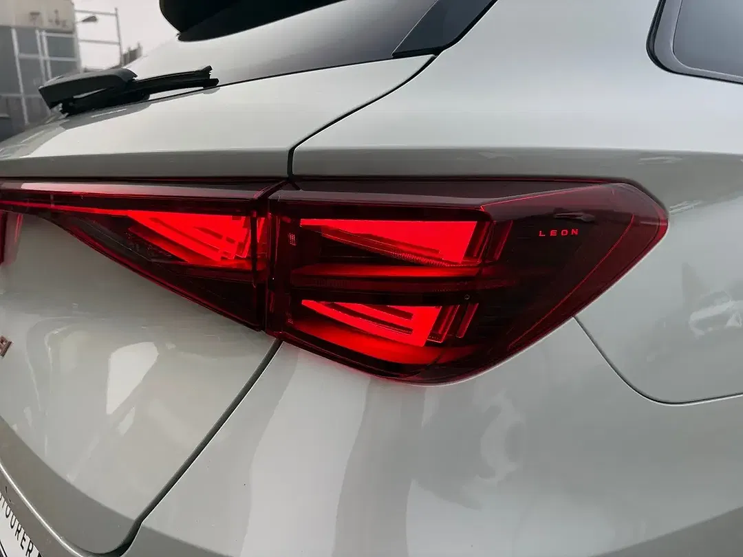 CUPRA Leon - Thumbnail 7