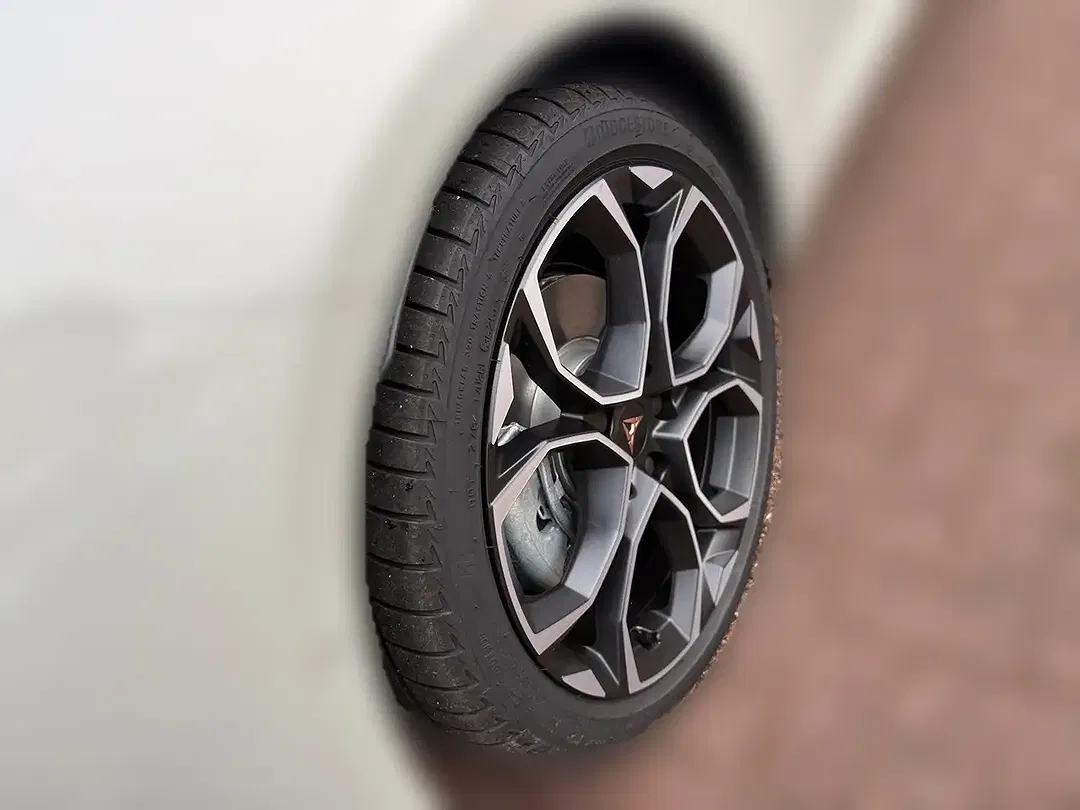 CUPRA Leon - Thumbnail 8