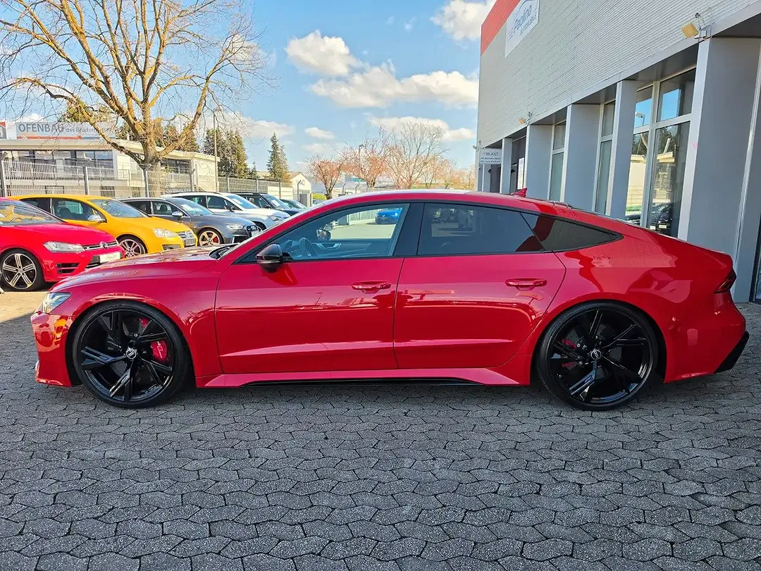 Audi RS7 - Thumbnail 3