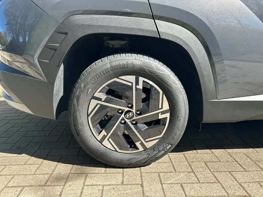 Hyundai TUCSON - Thumbnail 5