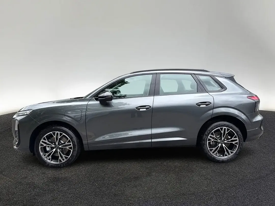 Audi Q3 - Thumbnail 2
