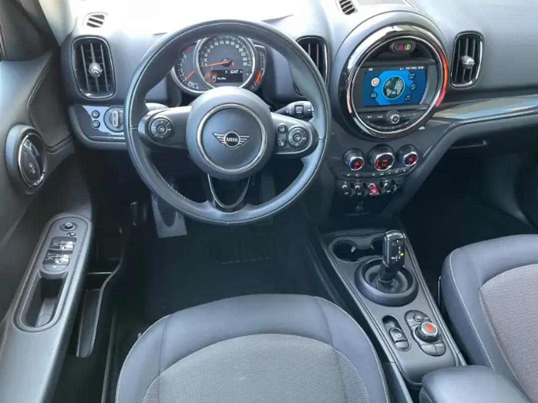 MINI Cooper Countryman - Thumbnail 9