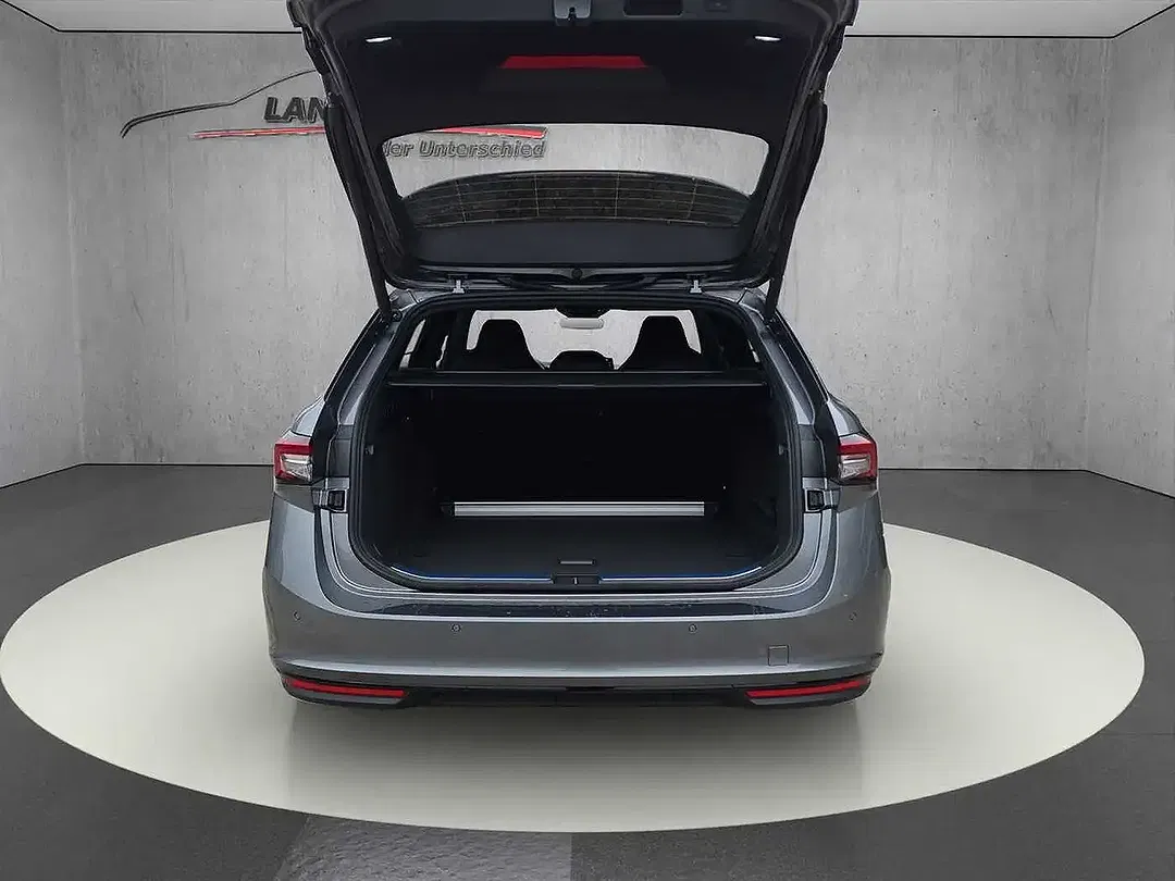 Skoda Superb - Thumbnail 14