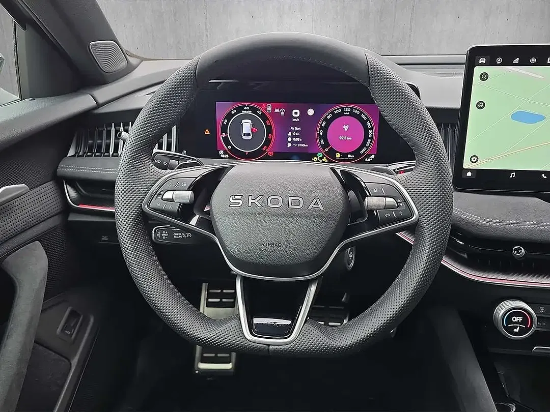 Skoda Superb - Thumbnail 5