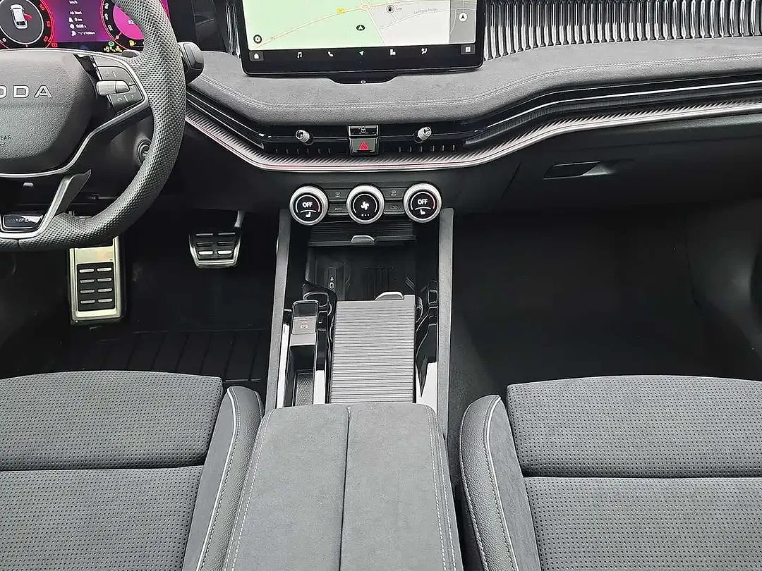 Skoda Superb - Thumbnail 6