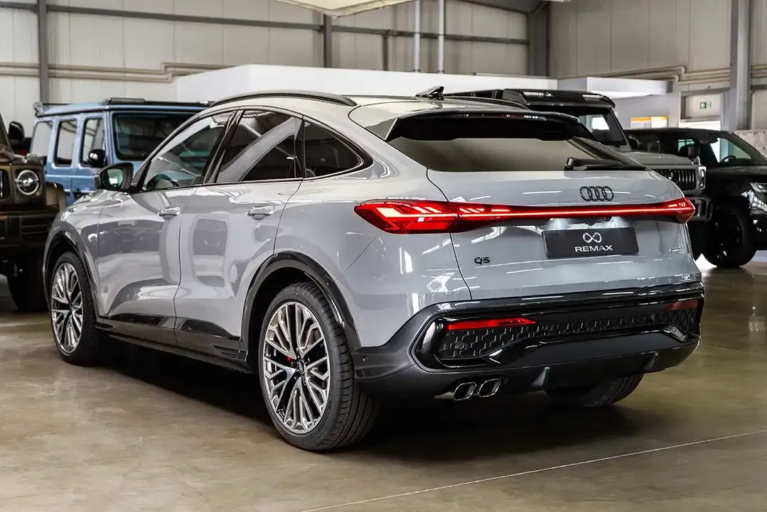 Audi Q5 - Thumbnail 12