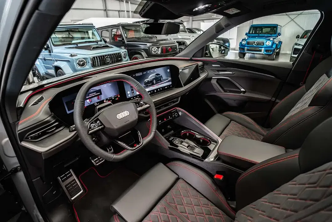 Audi Q5 - Thumbnail 3