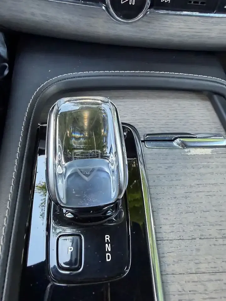 Volvo XC90 - Thumbnail 28