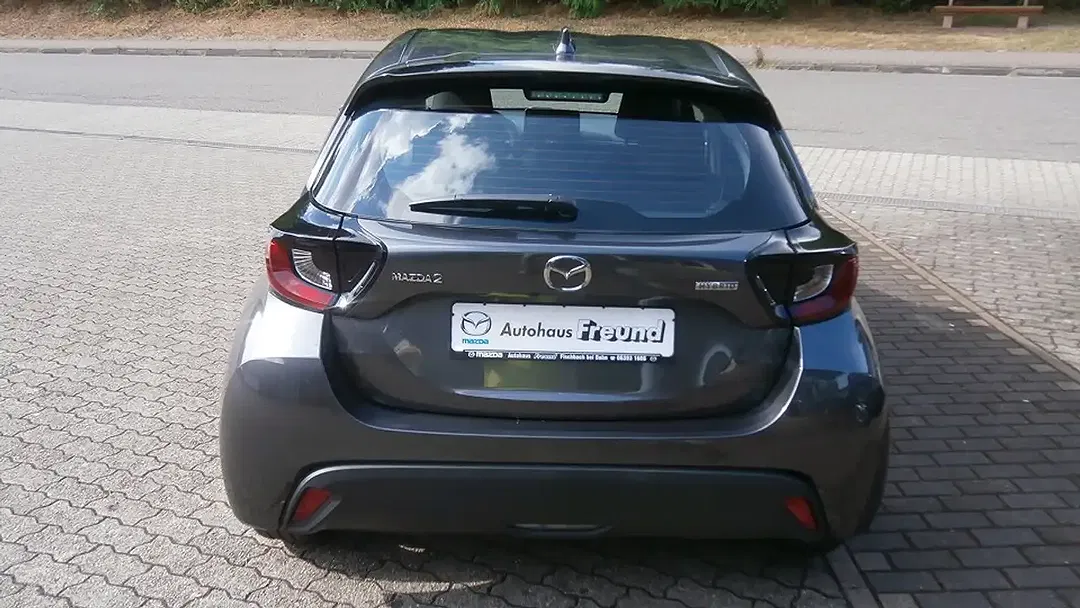 Mazda 2 - Thumbnail 5